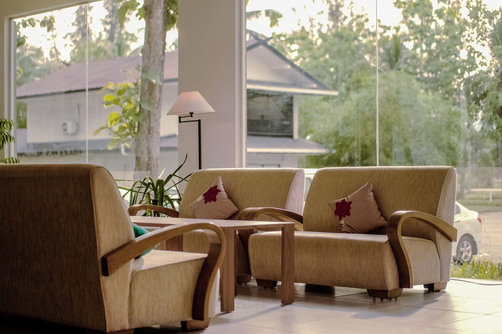 How do hotel automation solutions transform the hospitality industry?